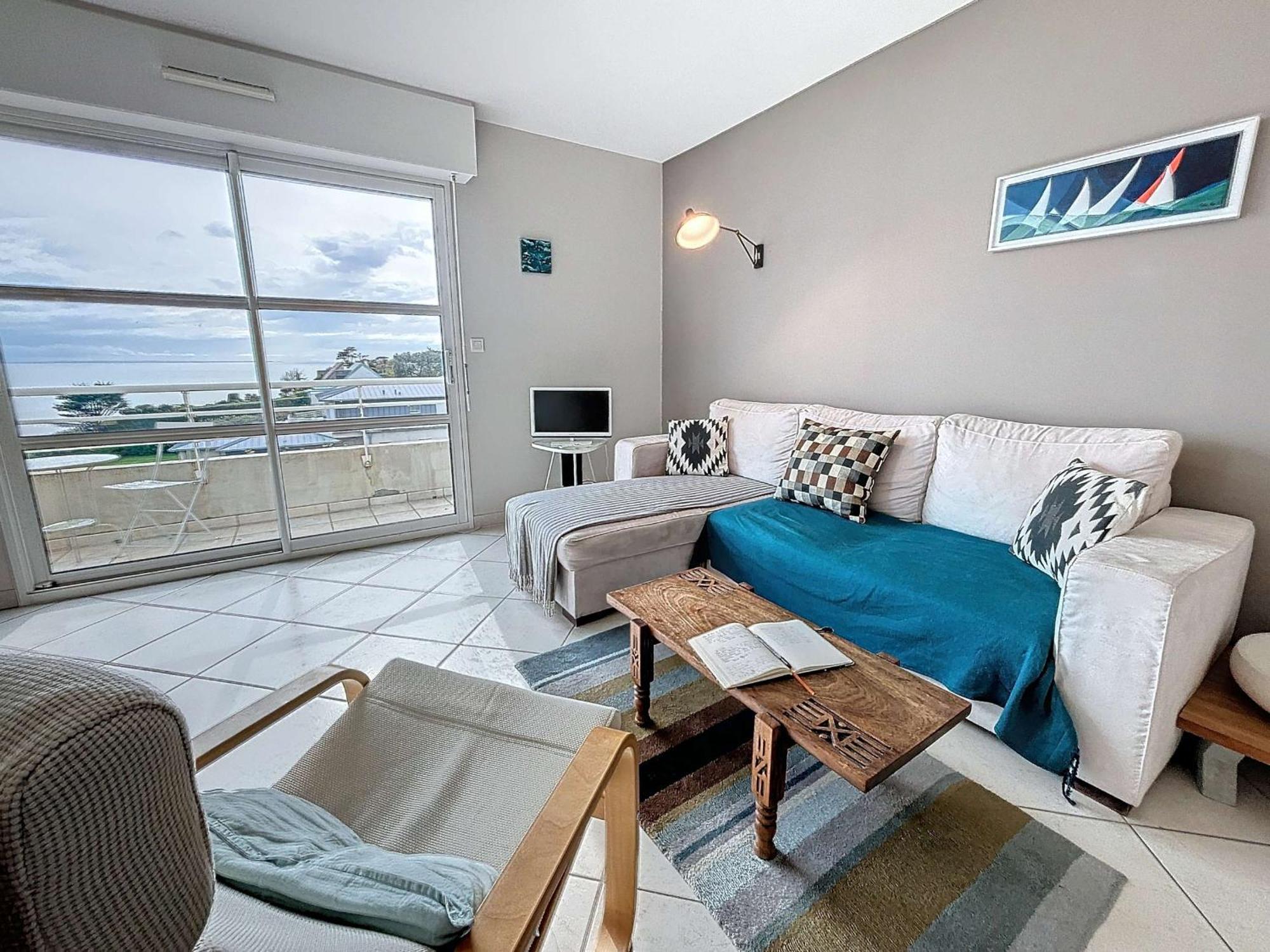 Apartment A 300m De La Avec Balcon Et Parking A - Fr-1-361-17 Granville